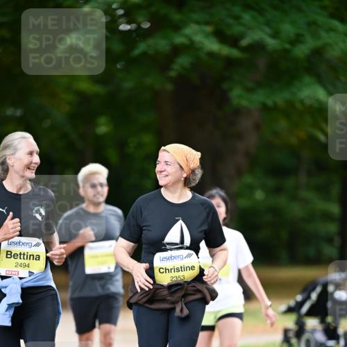 31.08.2025 - 21. Blankeneser Heldenlauf Dr. Thomas Lammeyer http://msf.ph/oto/8634367 31.08.2025 10:30:45 Laufen 2494, 2353 meine-sportfotos.de