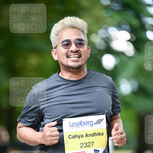 31.08.2025 - 21. Blankeneser Heldenlauf Dr. Thomas Lammeyer http://msf.ph/oto/8634387 31.08.2025 10:30:51 Laufen 6, 5, 2327 meine-sportfotos.de