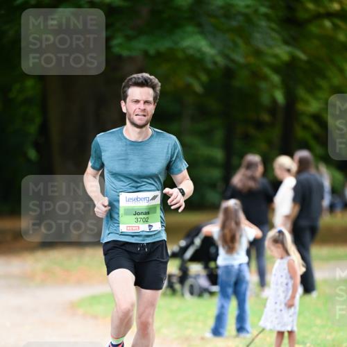 31.08.2025 - 21. Blankeneser Heldenlauf Dr. Thomas Lammeyer http://msf.ph/oto/8634415 31.08.2025 10:31:14 Laufen 3702 meine-sportfotos.de