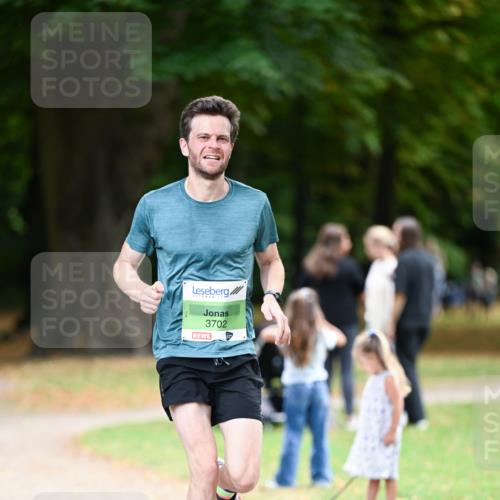 31.08.2025 - 21. Blankeneser Heldenlauf Dr. Thomas Lammeyer http://msf.ph/oto/8634417 31.08.2025 10:31:14 Laufen 3702 meine-sportfotos.de