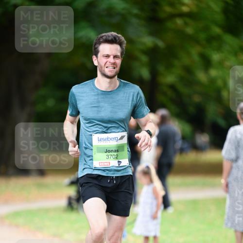 31.08.2025 - 21. Blankeneser Heldenlauf Dr. Thomas Lammeyer http://msf.ph/oto/8634420 31.08.2025 10:31:14 Laufen 3702 meine-sportfotos.de