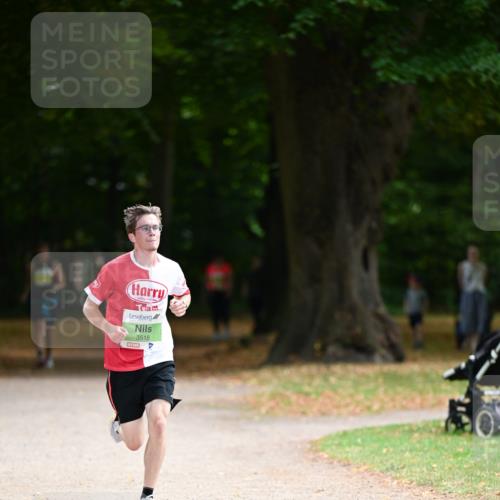 31.08.2025 - 21. Blankeneser Heldenlauf Dr. Thomas Lammeyer http://msf.ph/oto/8634424 31.08.2025 10:31:50 Laufen 3518 meine-sportfotos.de