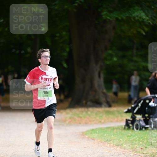 31.08.2025 - 21. Blankeneser Heldenlauf Dr. Thomas Lammeyer http://msf.ph/oto/8634428 31.08.2025 10:31:51 Laufen 3518 meine-sportfotos.de