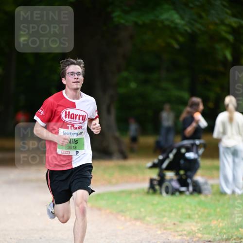 31.08.2025 - 21. Blankeneser Heldenlauf Dr. Thomas Lammeyer http://msf.ph/oto/8634434 31.08.2025 10:31:52 Laufen 1688, 3518 meine-sportfotos.de