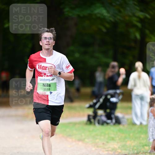 31.08.2025 - 21. Blankeneser Heldenlauf Dr. Thomas Lammeyer http://msf.ph/oto/8634436 31.08.2025 10:31:52 Laufen 3518 meine-sportfotos.de