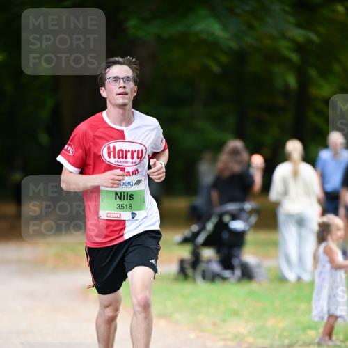 31.08.2025 - 21. Blankeneser Heldenlauf Dr. Thomas Lammeyer http://msf.ph/oto/8634438 31.08.2025 10:31:52 Laufen 1688, 3518 meine-sportfotos.de