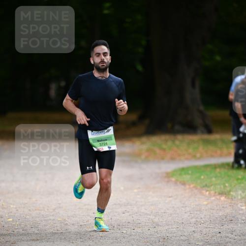 31.08.2025 - 21. Blankeneser Heldenlauf Dr. Thomas Lammeyer http://msf.ph/oto/8634507 31.08.2025 10:33:04 Laufen 1, 3724 meine-sportfotos.de