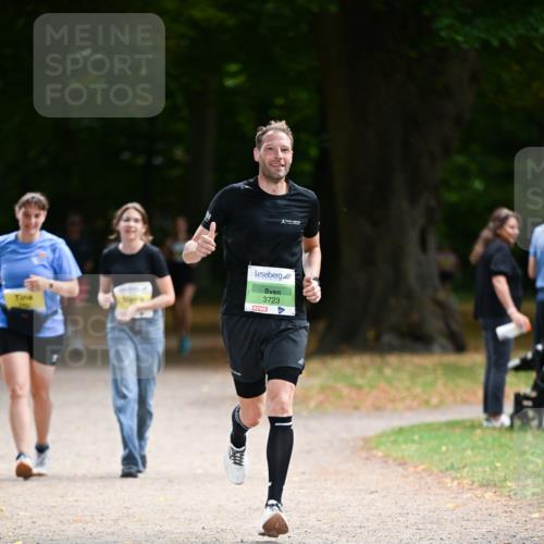 31.08.2025 - 21. Blankeneser Heldenlauf Dr. Thomas Lammeyer http://msf.ph/oto/8634548 31.08.2025 10:33:29 Laufen 3723 meine-sportfotos.de