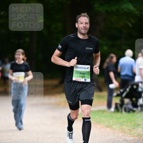 31.08.2025 - 21. Blankeneser Heldenlauf Dr. Thomas Lammeyer http://msf.ph/oto/8634558 31.08.2025 10:33:31 Laufen 3723 meine-sportfotos.de