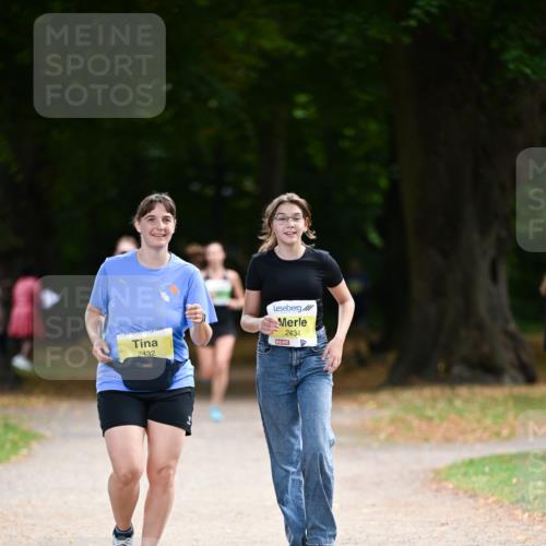 31.08.2025 - 21. Blankeneser Heldenlauf Dr. Thomas Lammeyer http://msf.ph/oto/8634566 31.08.2025 10:33:33 Laufen 2432, 2434 meine-sportfotos.de