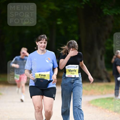31.08.2025 - 21. Blankeneser Heldenlauf Dr. Thomas Lammeyer http://msf.ph/oto/8634580 31.08.2025 10:33:35 Laufen 2432, 2434 meine-sportfotos.de