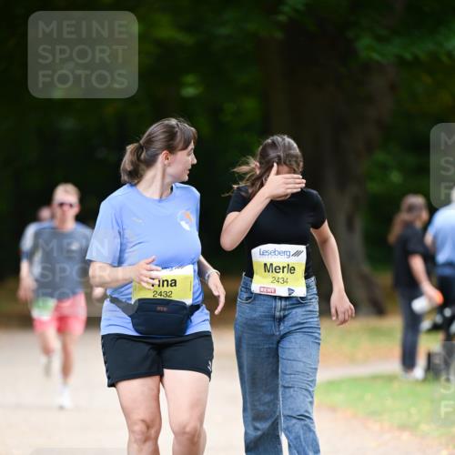 31.08.2025 - 21. Blankeneser Heldenlauf Dr. Thomas Lammeyer http://msf.ph/oto/8634586 31.08.2025 10:33:36 Laufen 2432, 2434 meine-sportfotos.de