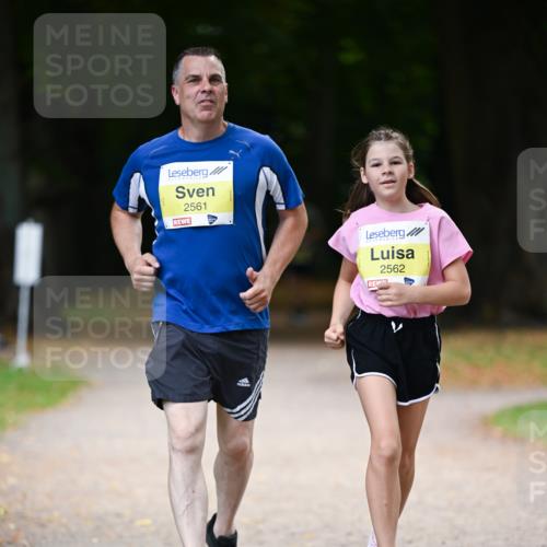 31.08.2025 - 21. Blankeneser Heldenlauf Dr. Thomas Lammeyer http://msf.ph/oto/8634645 31.08.2025 10:34:00 Laufen 2561, 2562 meine-sportfotos.de
