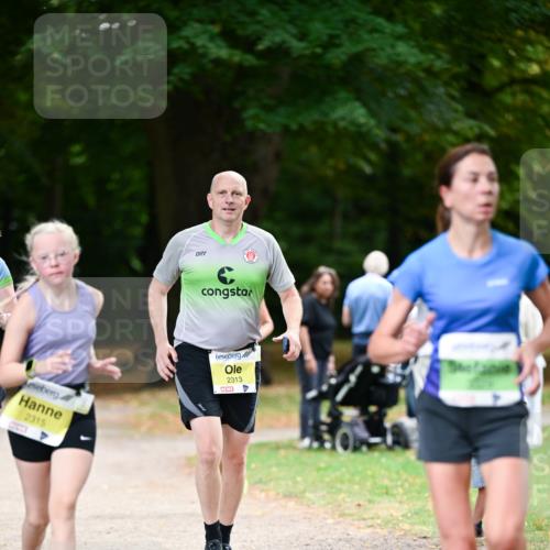 31.08.2025 - 21. Blankeneser Heldenlauf Dr. Thomas Lammeyer http://msf.ph/oto/8634682 31.08.2025 10:34:21 Laufen 2315, 2313 meine-sportfotos.de