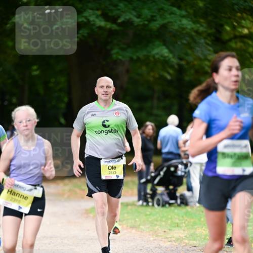 31.08.2025 - 21. Blankeneser Heldenlauf Dr. Thomas Lammeyer http://msf.ph/oto/8634683 31.08.2025 10:34:21 Laufen 2315, 2313 meine-sportfotos.de