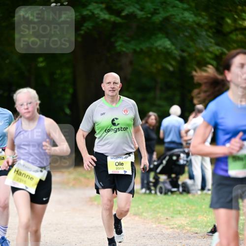 31.08.2025 - 21. Blankeneser Heldenlauf Dr. Thomas Lammeyer http://msf.ph/oto/8634684 31.08.2025 10:34:21 Laufen 2315, 2313 meine-sportfotos.de