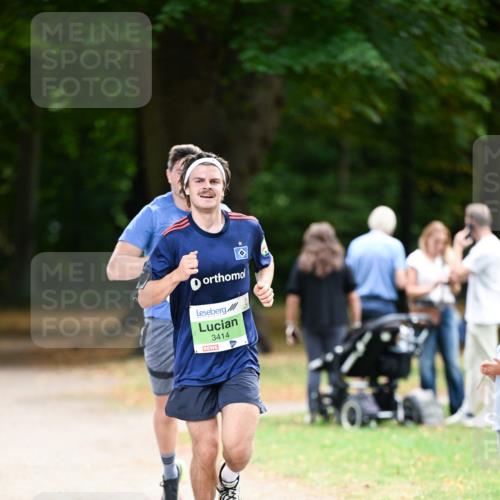 31.08.2025 - 21. Blankeneser Heldenlauf Dr. Thomas Lammeyer http://msf.ph/oto/8634712 31.08.2025 10:34:29 Laufen 3414 meine-sportfotos.de