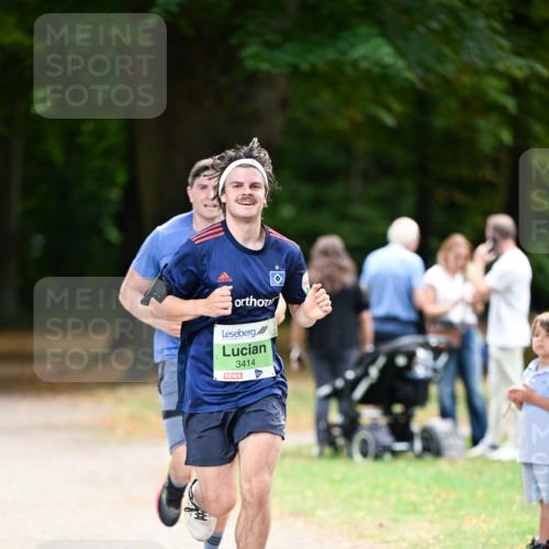 31.08.2025 - 21. Blankeneser Heldenlauf Dr. Thomas Lammeyer http://msf.ph/oto/8634714 31.08.2025 10:34:29 Laufen 3414 meine-sportfotos.de