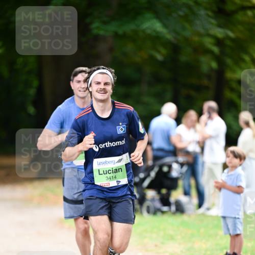 31.08.2025 - 21. Blankeneser Heldenlauf Dr. Thomas Lammeyer http://msf.ph/oto/8634717 31.08.2025 10:34:30 Laufen 3414 meine-sportfotos.de