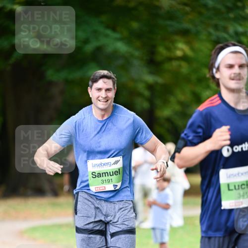 31.08.2025 - 21. Blankeneser Heldenlauf Dr. Thomas Lammeyer http://msf.ph/oto/8634725 31.08.2025 10:34:31 Laufen 3191, 341 meine-sportfotos.de