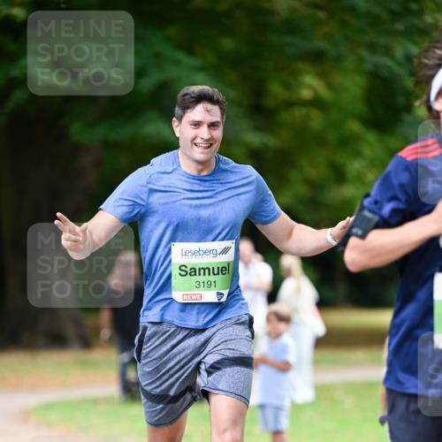 31.08.2025 - 21. Blankeneser Heldenlauf Dr. Thomas Lammeyer http://msf.ph/oto/8634726 31.08.2025 10:34:31 Laufen 3191 meine-sportfotos.de