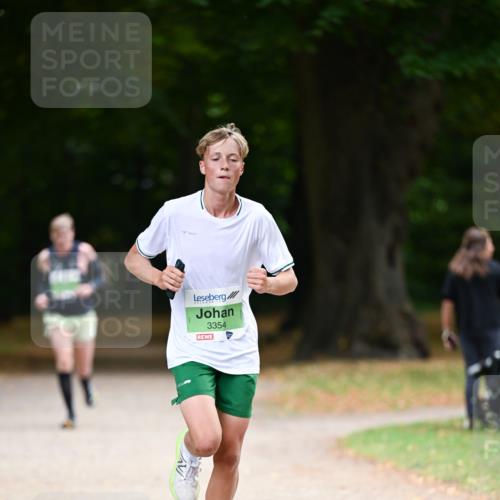 31.08.2025 - 21. Blankeneser Heldenlauf Dr. Thomas Lammeyer http://msf.ph/oto/8634735 31.08.2025 10:34:34 Laufen 3354 meine-sportfotos.de