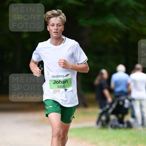 31.08.2025 - 21. Blankeneser Heldenlauf Dr. Thomas Lammeyer http://msf.ph/oto/8634742 31.08.2025 10:34:35 Laufen 3354 meine-sportfotos.de