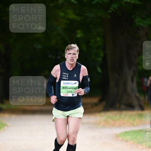 31.08.2025 - 21. Blankeneser Heldenlauf Dr. Thomas Lammeyer http://msf.ph/oto/8634745 31.08.2025 10:34:39 Laufen 6, 3564 meine-sportfotos.de