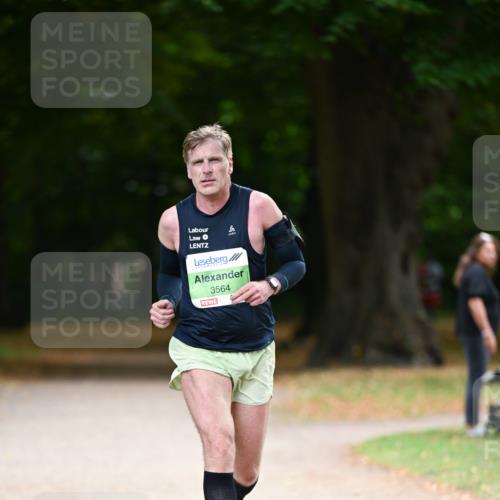 31.08.2025 - 21. Blankeneser Heldenlauf Dr. Thomas Lammeyer http://msf.ph/oto/8634747 31.08.2025 10:34:39 Laufen 6, 3564 meine-sportfotos.de