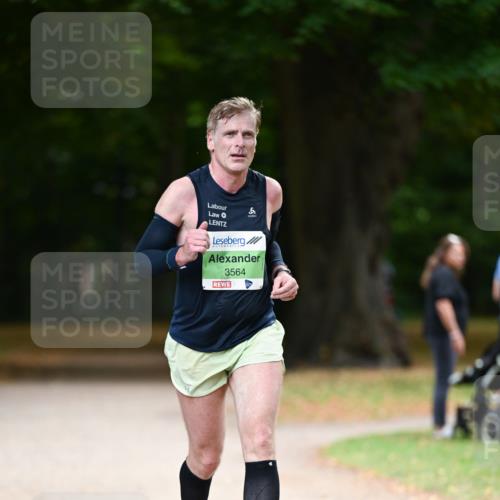 31.08.2025 - 21. Blankeneser Heldenlauf Dr. Thomas Lammeyer http://msf.ph/oto/8634749 31.08.2025 10:34:40 Laufen 3564 meine-sportfotos.de