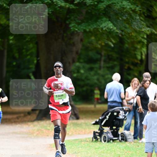 31.08.2025 - 21. Blankeneser Heldenlauf Dr. Thomas Lammeyer http://msf.ph/oto/8634761 31.08.2025 10:34:59 Laufen 3506 meine-sportfotos.de