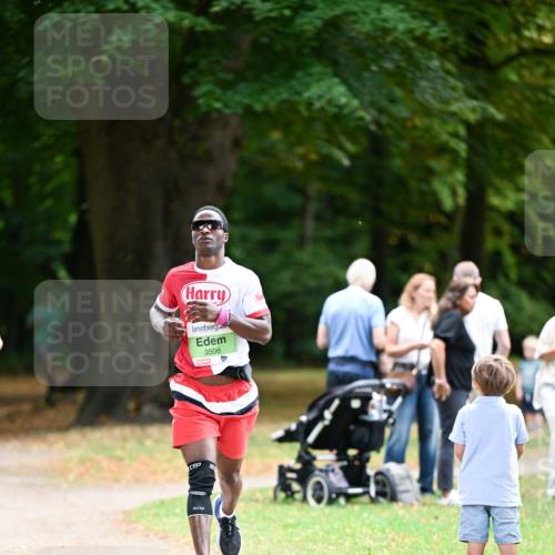 31.08.2025 - 21. Blankeneser Heldenlauf Dr. Thomas Lammeyer http://msf.ph/oto/8634767 31.08.2025 10:35:00 Laufen 3506 meine-sportfotos.de