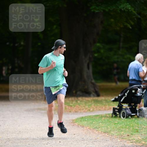31.08.2025 - 21. Blankeneser Heldenlauf Dr. Thomas Lammeyer http://msf.ph/oto/8634794 31.08.2025 10:35:15 Laufen 329 meine-sportfotos.de