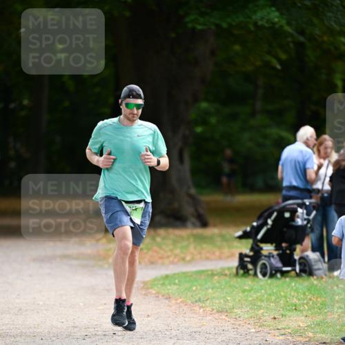 31.08.2025 - 21. Blankeneser Heldenlauf Dr. Thomas Lammeyer http://msf.ph/oto/8634797 31.08.2025 10:35:15 Laufen  meine-sportfotos.de