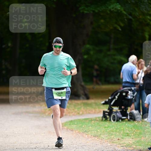 31.08.2025 - 21. Blankeneser Heldenlauf Dr. Thomas Lammeyer http://msf.ph/oto/8634798 31.08.2025 10:35:15 Laufen 3292 meine-sportfotos.de