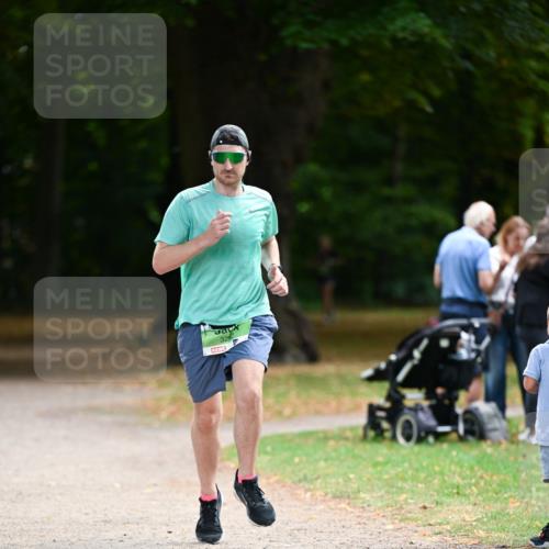 31.08.2025 - 21. Blankeneser Heldenlauf Dr. Thomas Lammeyer http://msf.ph/oto/8634800 31.08.2025 10:35:16 Laufen 322 meine-sportfotos.de