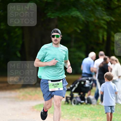31.08.2025 - 21. Blankeneser Heldenlauf Dr. Thomas Lammeyer http://msf.ph/oto/8634807 31.08.2025 10:35:17 Laufen 3292 meine-sportfotos.de