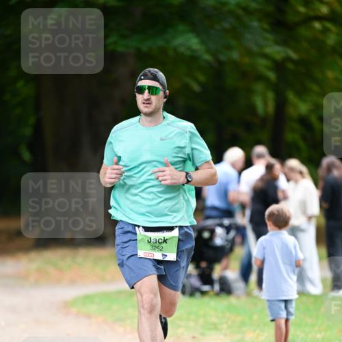 31.08.2025 - 21. Blankeneser Heldenlauf Dr. Thomas Lammeyer http://msf.ph/oto/8634810 31.08.2025 10:35:17 Laufen 3292 meine-sportfotos.de