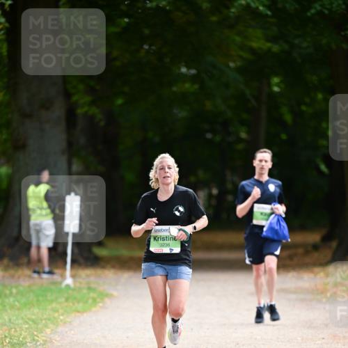 31.08.2025 - 21. Blankeneser Heldenlauf Dr. Thomas Lammeyer http://msf.ph/oto/8634835 31.08.2025 10:35:35 Laufen 3236 meine-sportfotos.de