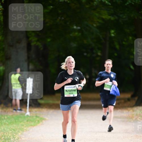 31.08.2025 - 21. Blankeneser Heldenlauf Dr. Thomas Lammeyer http://msf.ph/oto/8634836 31.08.2025 10:35:35 Laufen 3236 meine-sportfotos.de
