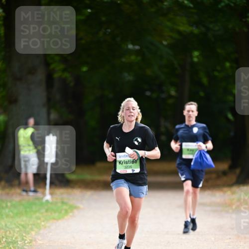 31.08.2025 - 21. Blankeneser Heldenlauf Dr. Thomas Lammeyer http://msf.ph/oto/8634838 31.08.2025 10:35:35 Laufen 3236 meine-sportfotos.de
