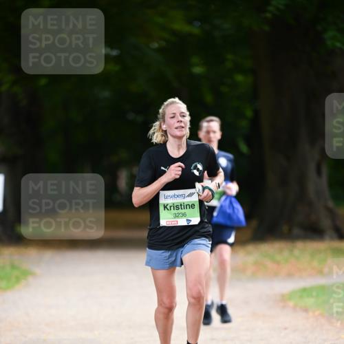 31.08.2025 - 21. Blankeneser Heldenlauf Dr. Thomas Lammeyer http://msf.ph/oto/8634846 31.08.2025 10:35:36 Laufen 3236 meine-sportfotos.de