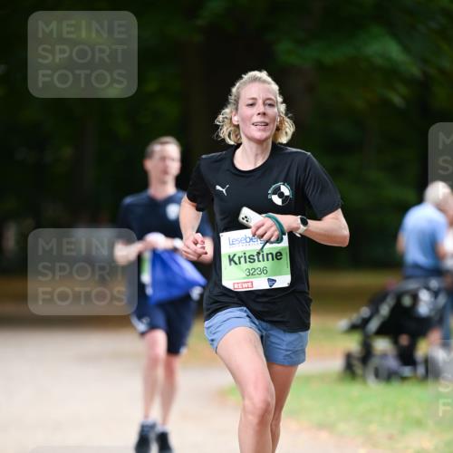 31.08.2025 - 21. Blankeneser Heldenlauf Dr. Thomas Lammeyer http://msf.ph/oto/8634854 31.08.2025 10:35:37 Laufen 3236 meine-sportfotos.de