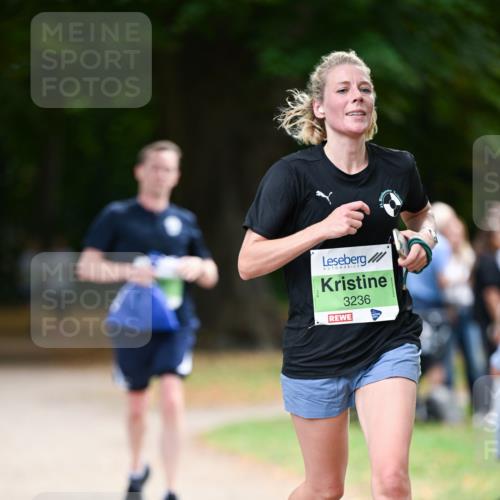 31.08.2025 - 21. Blankeneser Heldenlauf Dr. Thomas Lammeyer http://msf.ph/oto/8634857 31.08.2025 10:35:38 Laufen 3236 meine-sportfotos.de