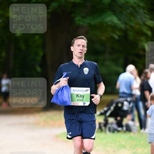 31.08.2025 - 21. Blankeneser Heldenlauf Dr. Thomas Lammeyer http://msf.ph/oto/8634861 31.08.2025 10:35:39 Laufen 3580 meine-sportfotos.de