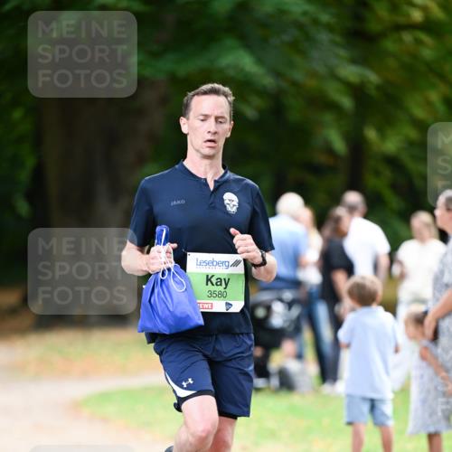 31.08.2025 - 21. Blankeneser Heldenlauf Dr. Thomas Lammeyer http://msf.ph/oto/8634864 31.08.2025 10:35:40 Laufen 3580 meine-sportfotos.de