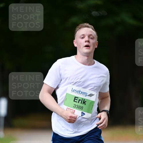 31.08.2025 - 21. Blankeneser Heldenlauf Dr. Thomas Lammeyer http://msf.ph/oto/8634894 31.08.2025 10:35:55 Laufen 3388 meine-sportfotos.de
