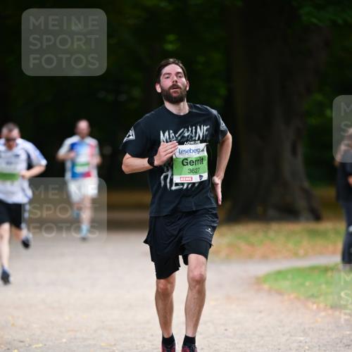 31.08.2025 - 21. Blankeneser Heldenlauf Dr. Thomas Lammeyer http://msf.ph/oto/8634904 31.08.2025 10:36:06 Laufen 3627 meine-sportfotos.de