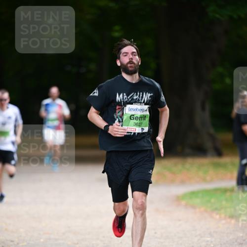 31.08.2025 - 21. Blankeneser Heldenlauf Dr. Thomas Lammeyer http://msf.ph/oto/8634905 31.08.2025 10:36:06 Laufen 3627 meine-sportfotos.de