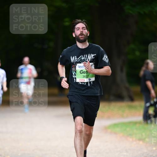31.08.2025 - 21. Blankeneser Heldenlauf Dr. Thomas Lammeyer http://msf.ph/oto/8634907 31.08.2025 10:36:06 Laufen 3627 meine-sportfotos.de
